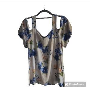 JM Collecton Cold Shoulder Flower Top Size M